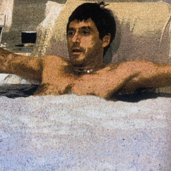 Scarface Movie Graphic Tee - Picture 1 of 8